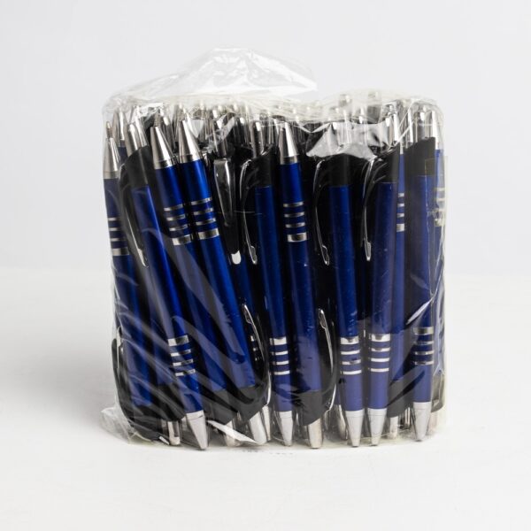 Pacote com Canetas Plásticas