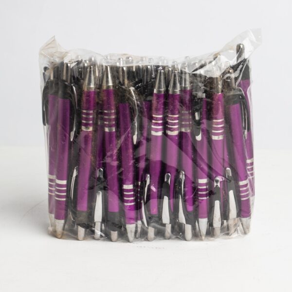 Pacote com Canetas Plásticas